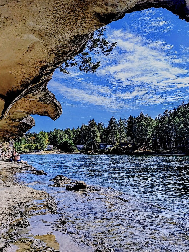 This image has an empty alt attribute; its file name is fall-trip-2026-gabriola-malaspina-galleries-5-1.jpg